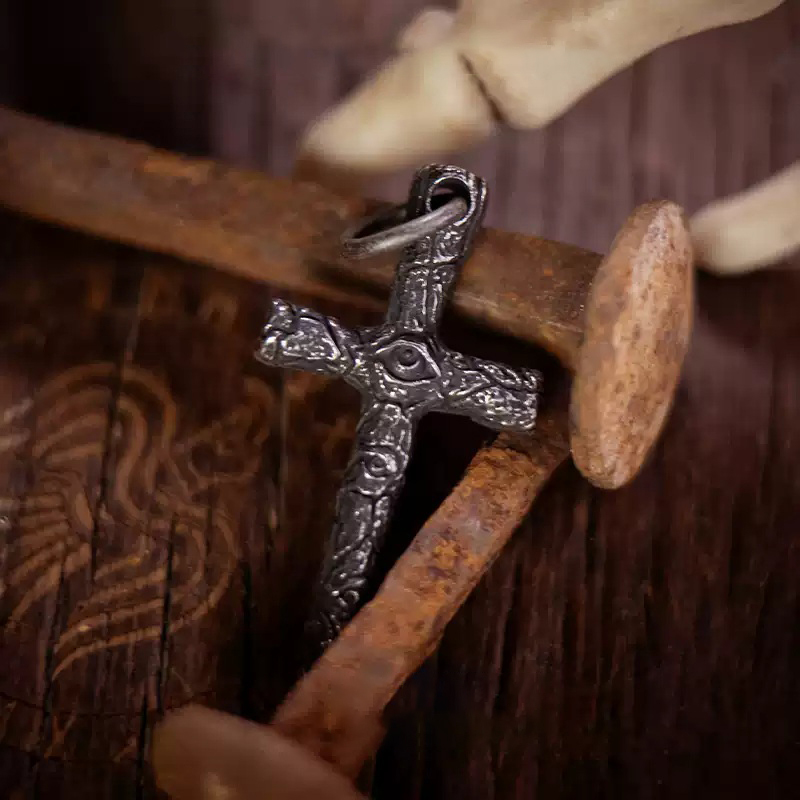 "Magic Cross" Retro Texture Pendant Necklace