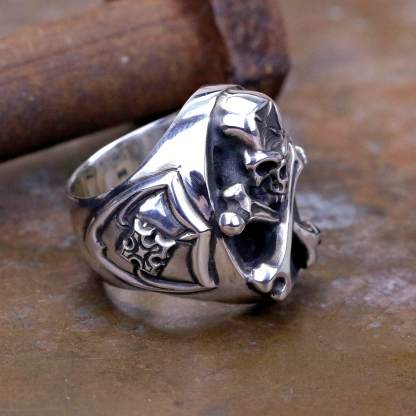 Pirate Skull and Cross Ring