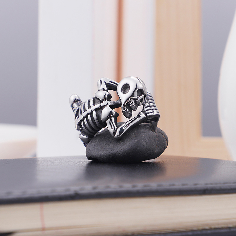 Vintage Dark Punk Skull Men's Ring