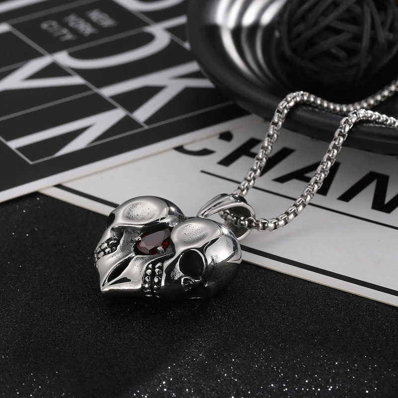 Vintage Heart Gemstone Skull Necklace