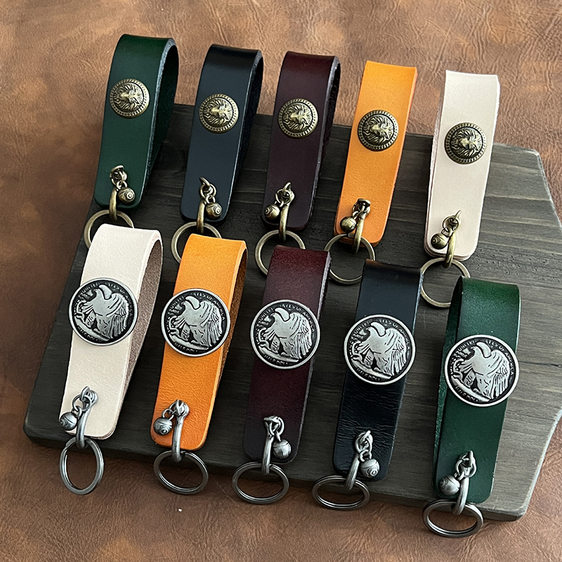 Portable leather bucket seat leather keychain car