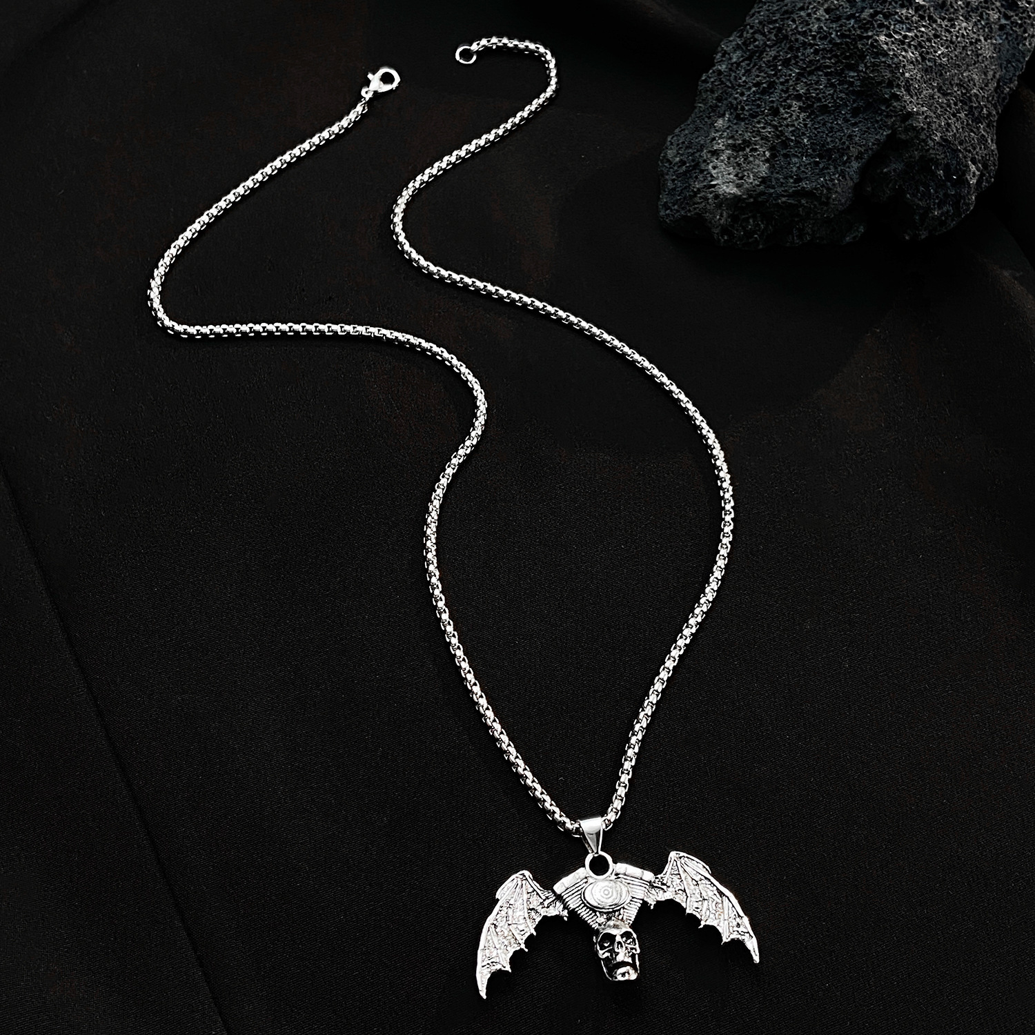 Vintage Dark Skull Necklace