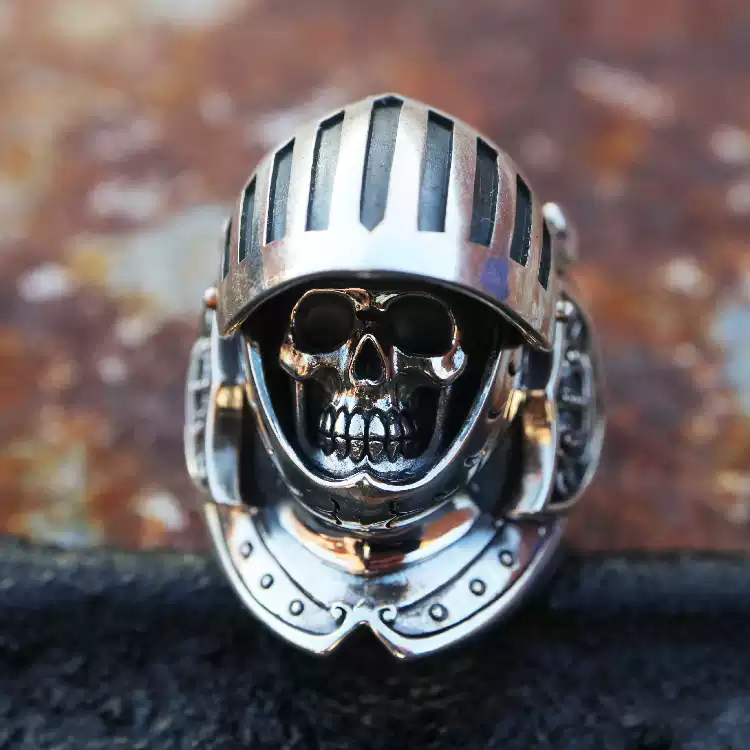 Armored Soldier Skull Ring