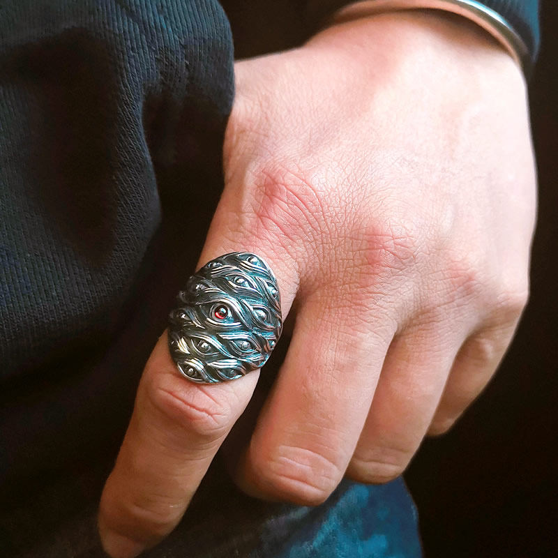 Ring of the Hundred-Eyed Demon