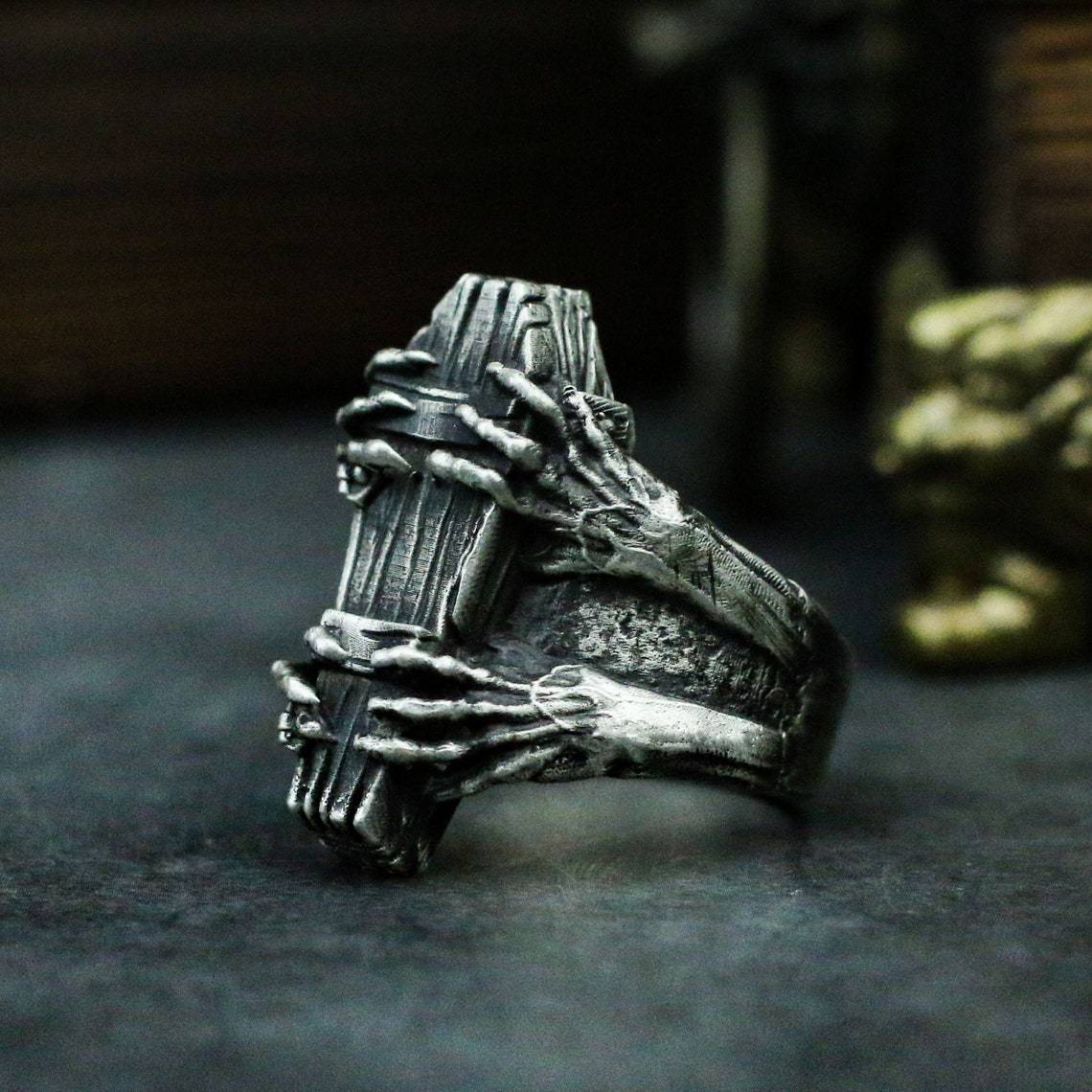 Bone Cutout Vintage Ring
