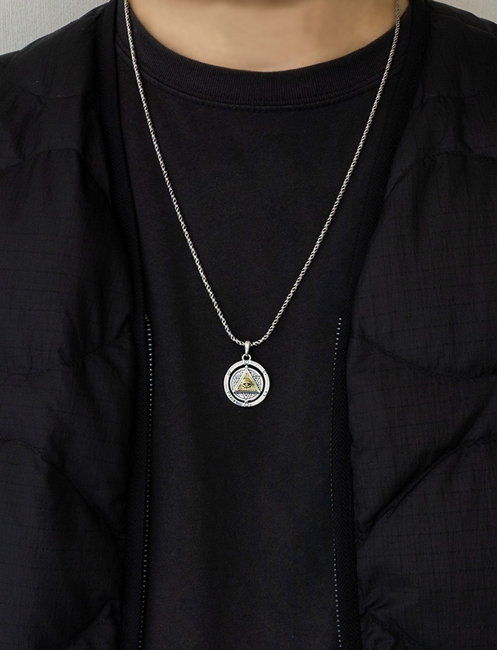 Eye of Horus necklace