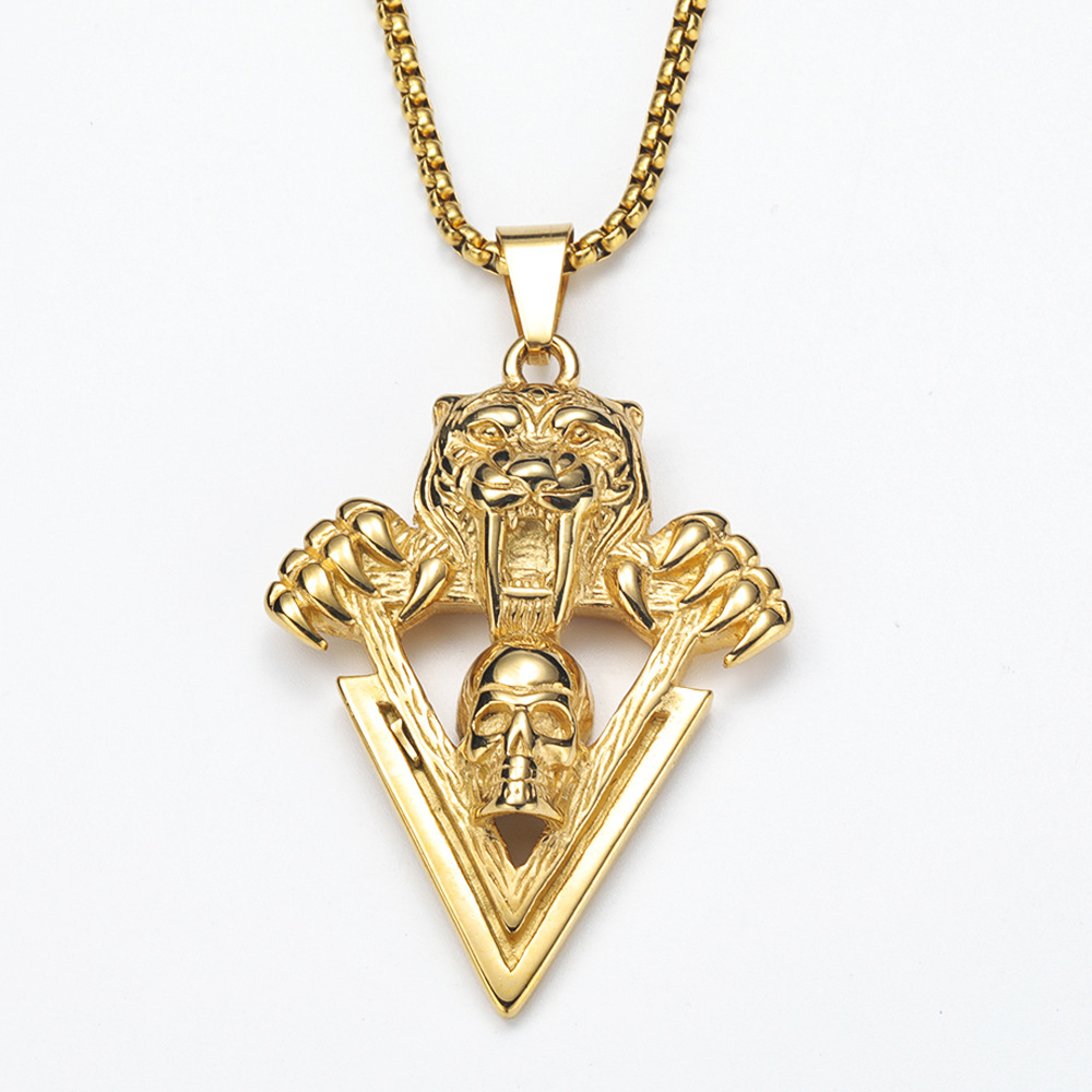 Sabretooth tiger, skull necklace