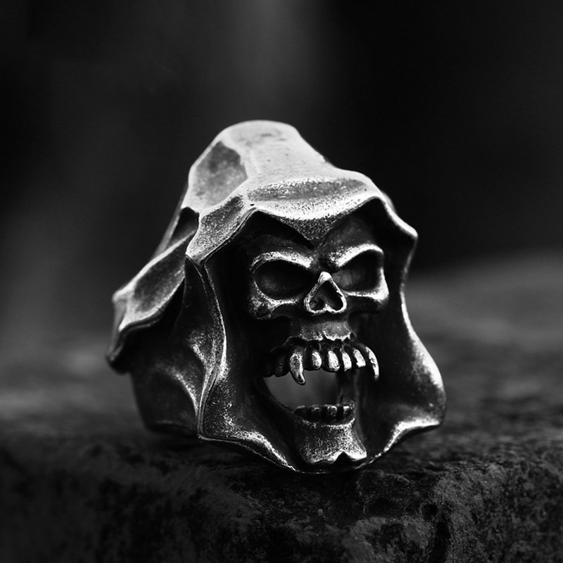 Giant Necromancer Skeleton Ring