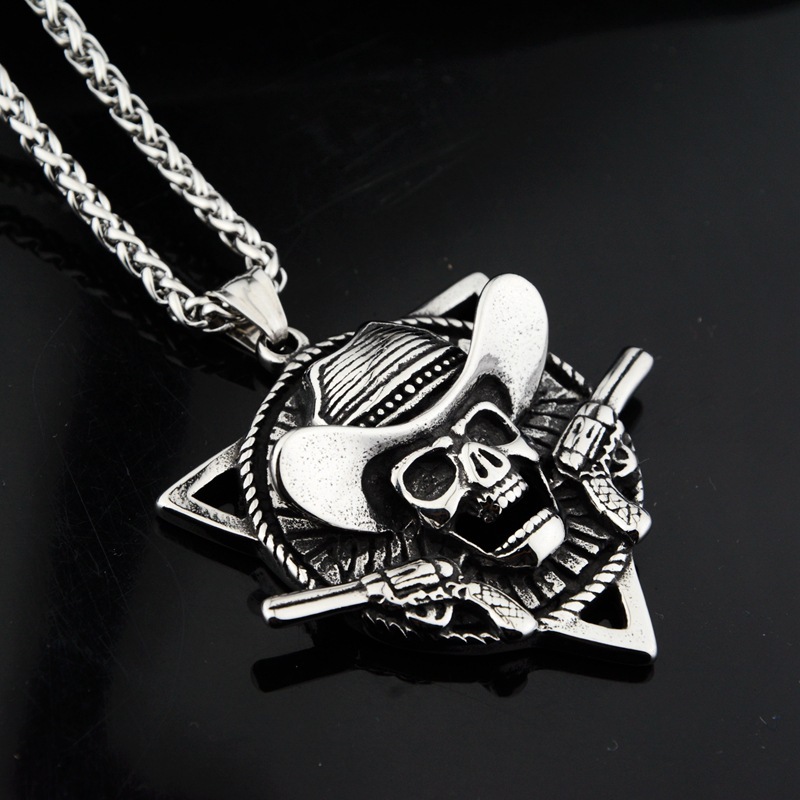 Pirates of the Caribbean Skull Pendant Necklace