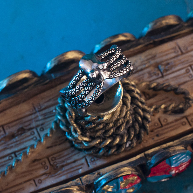 Dark Kraken Octopus Ring