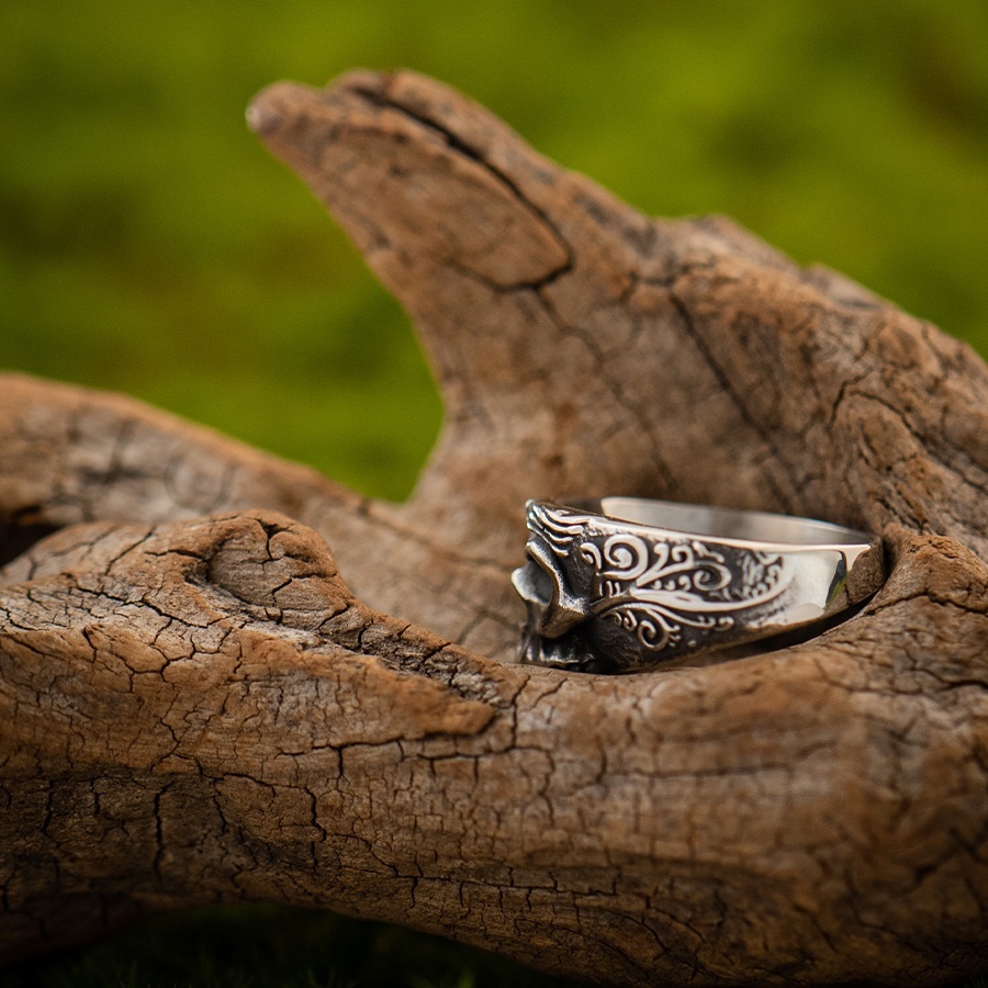 Santa Muerte skull ring