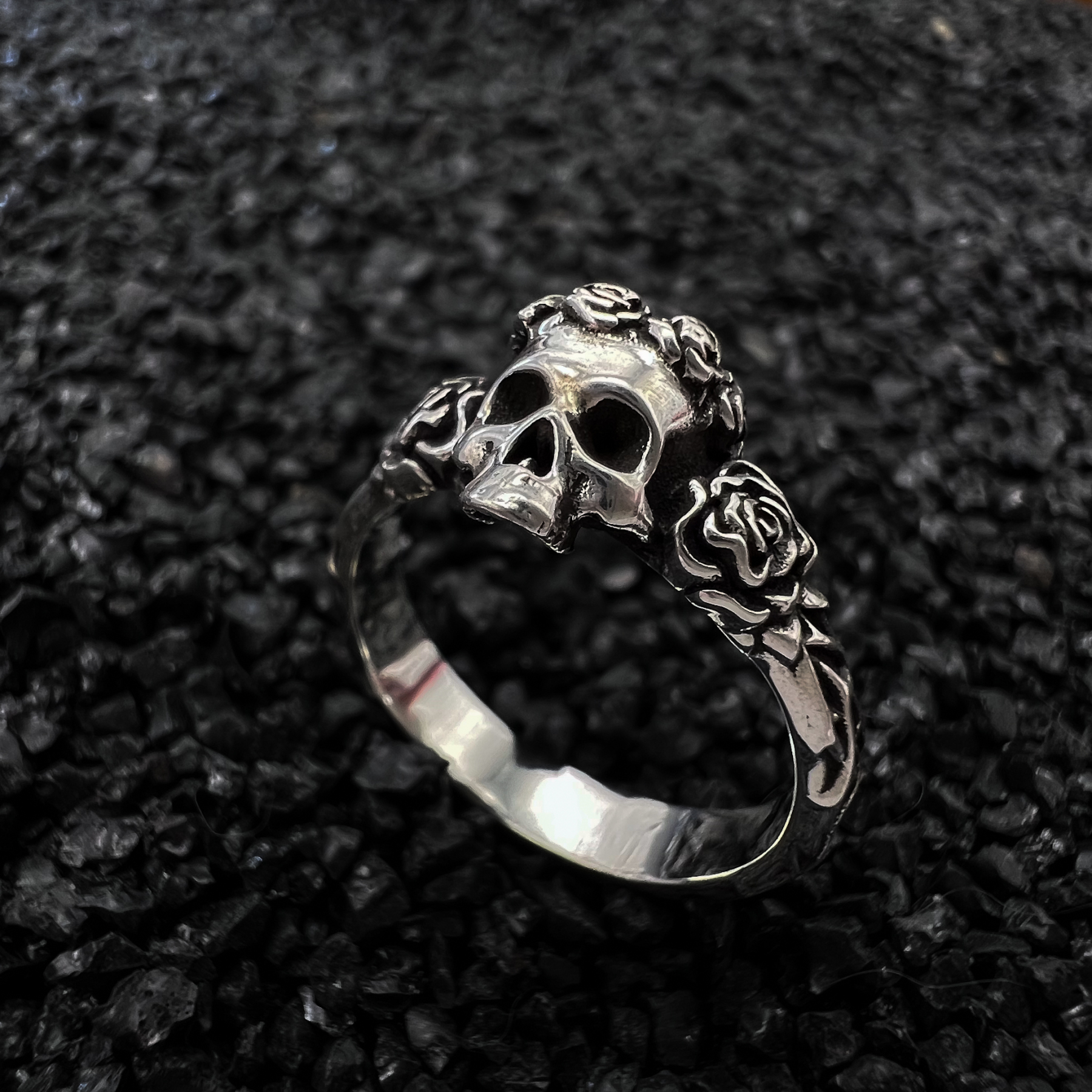 Gothic Rose Skull Ring