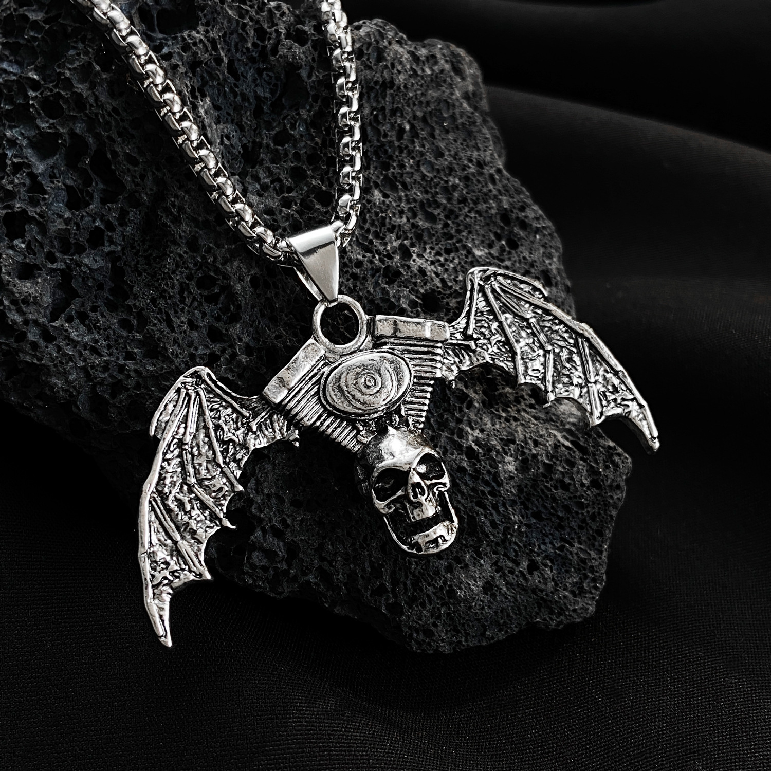 Vintage Dark Skull Necklace