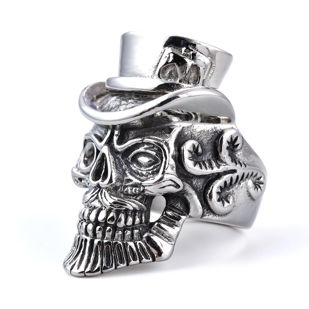 Gentleman's skull ring