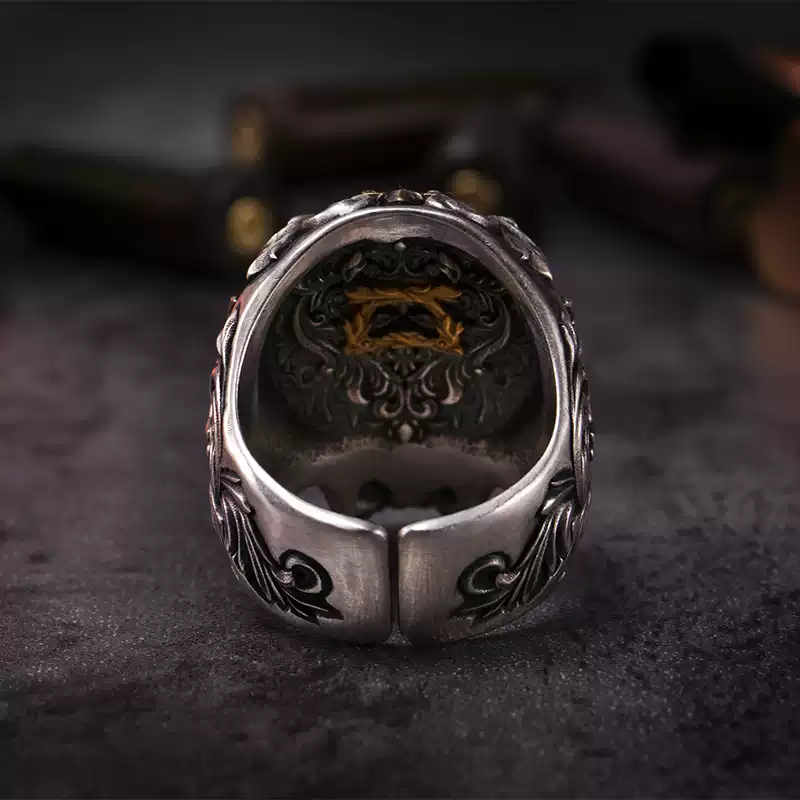 Vulcan Skull Scarf Buckle Ring