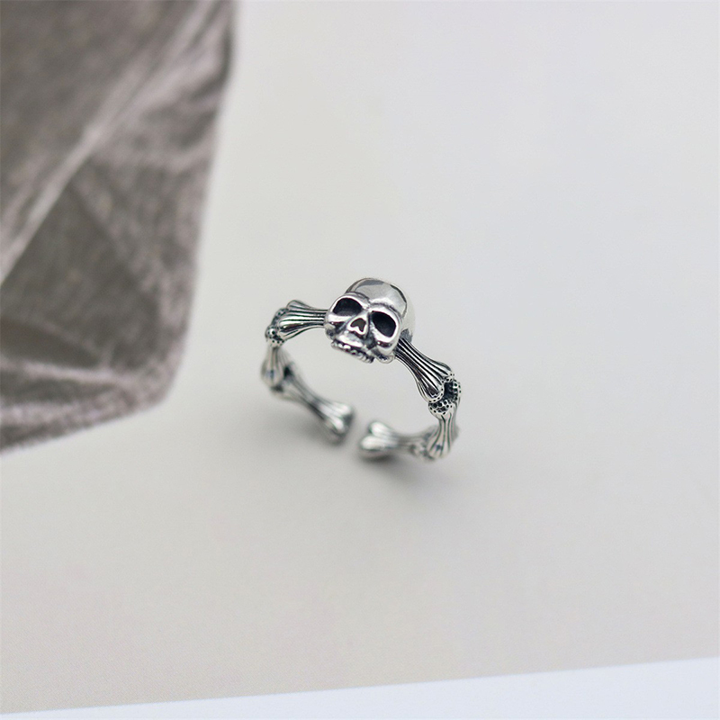 Silver skull ring hip hop men and women ring