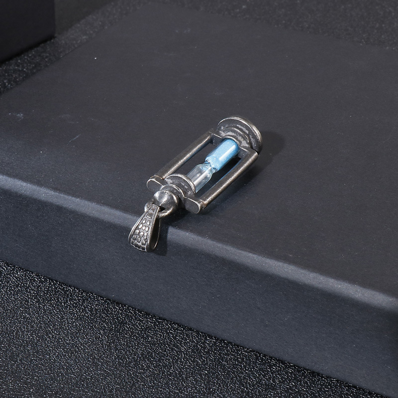 Retro creative personality kerosene lamp hourglass pendant