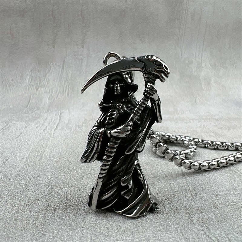 Vintage solid 3D death titanium steel pendant necklace