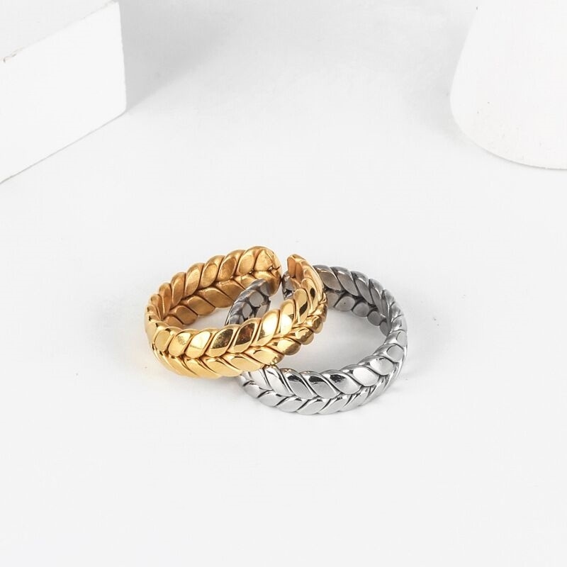 Wheat ears shaped ring