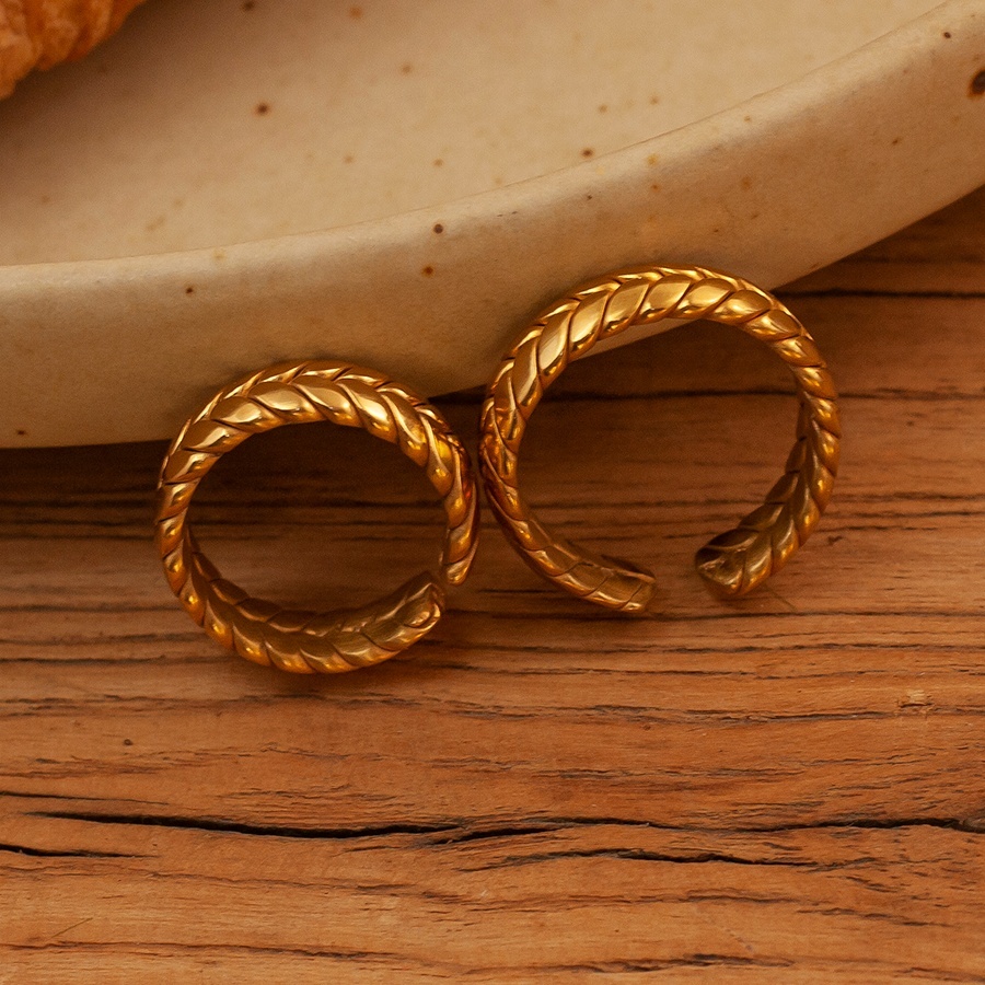 Wheat ears shaped ring