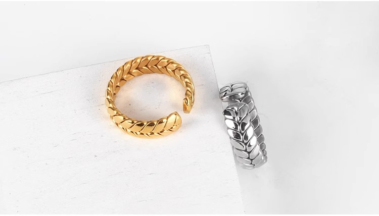 Wheat ears shaped ring