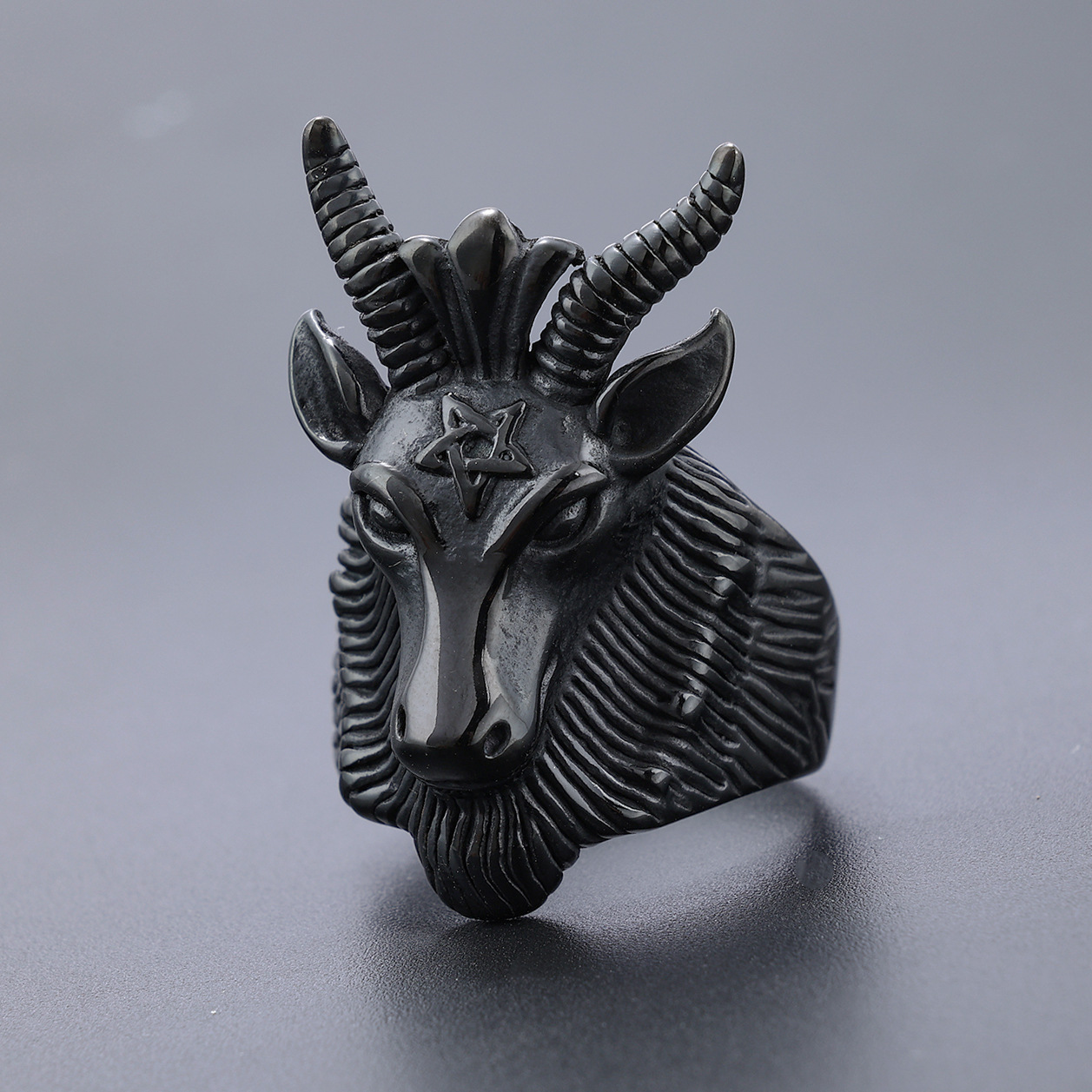 Five-pointed star ram shape 925 silver ring