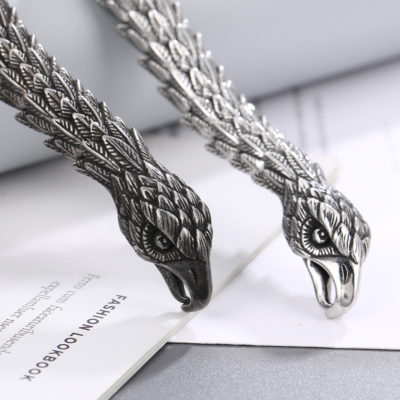 Snake-shaped eagle beak bracelet