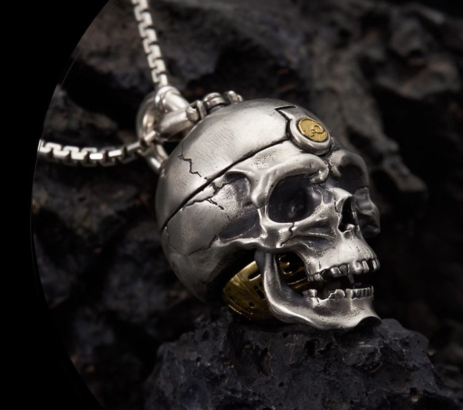 Skull - Openable Pendant Necklace