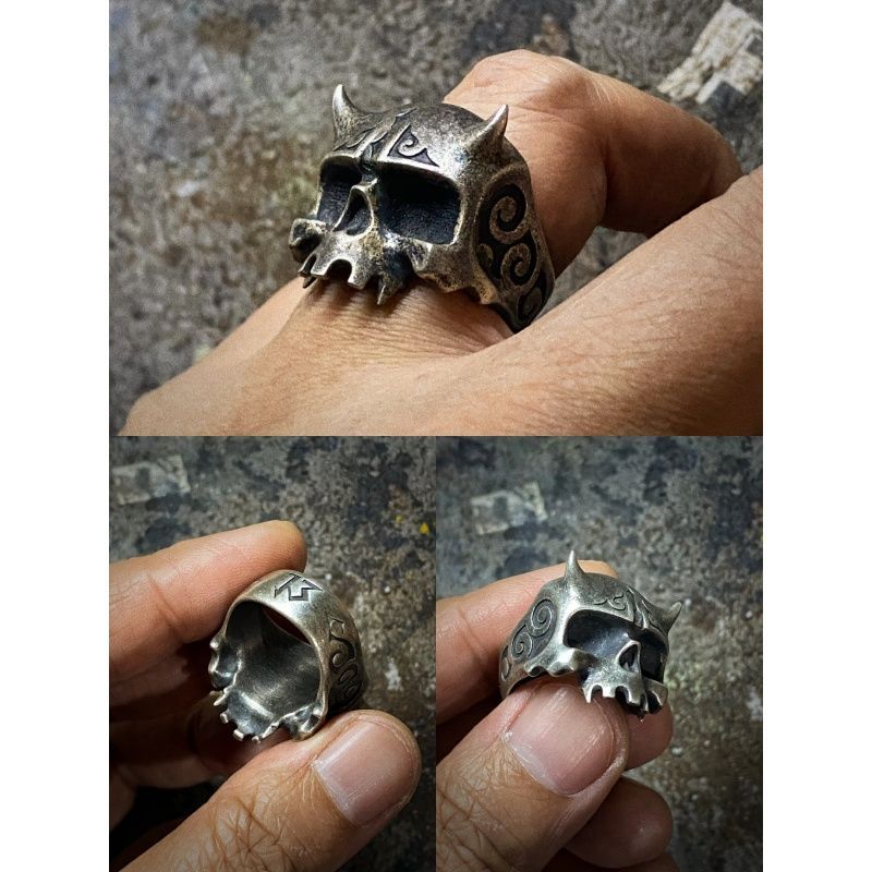Skull vintage ring