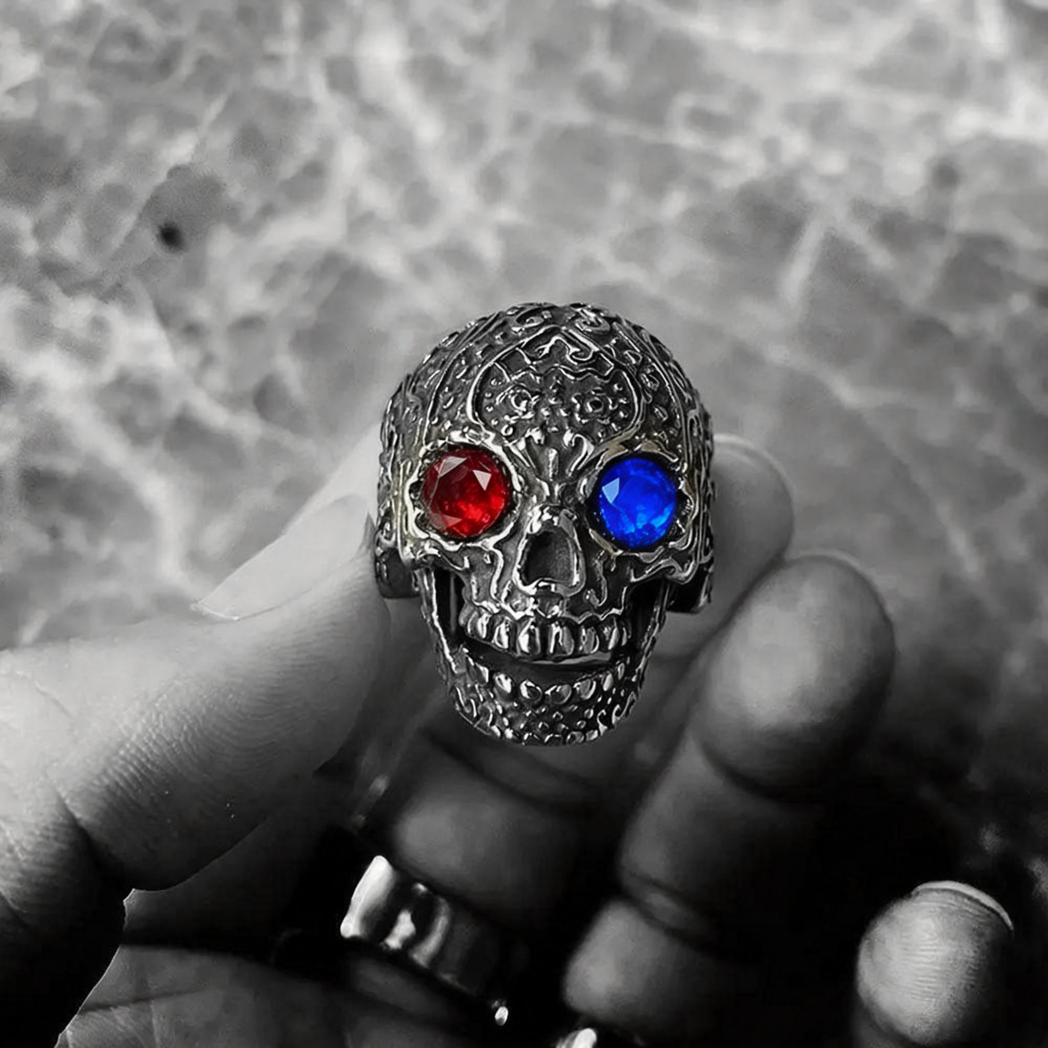 Dark Skull Ring