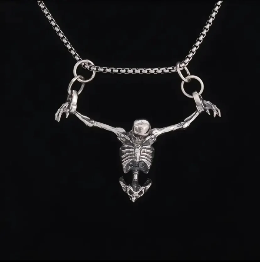 Vintage skull necklace