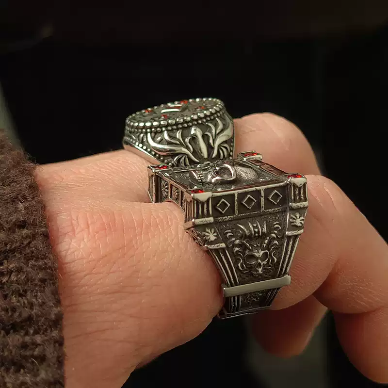 Vintage Skull Square Cast Ring