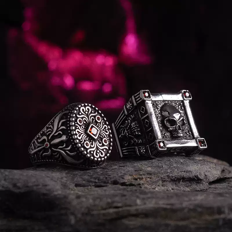 Vintage Skull Square Cast Ring