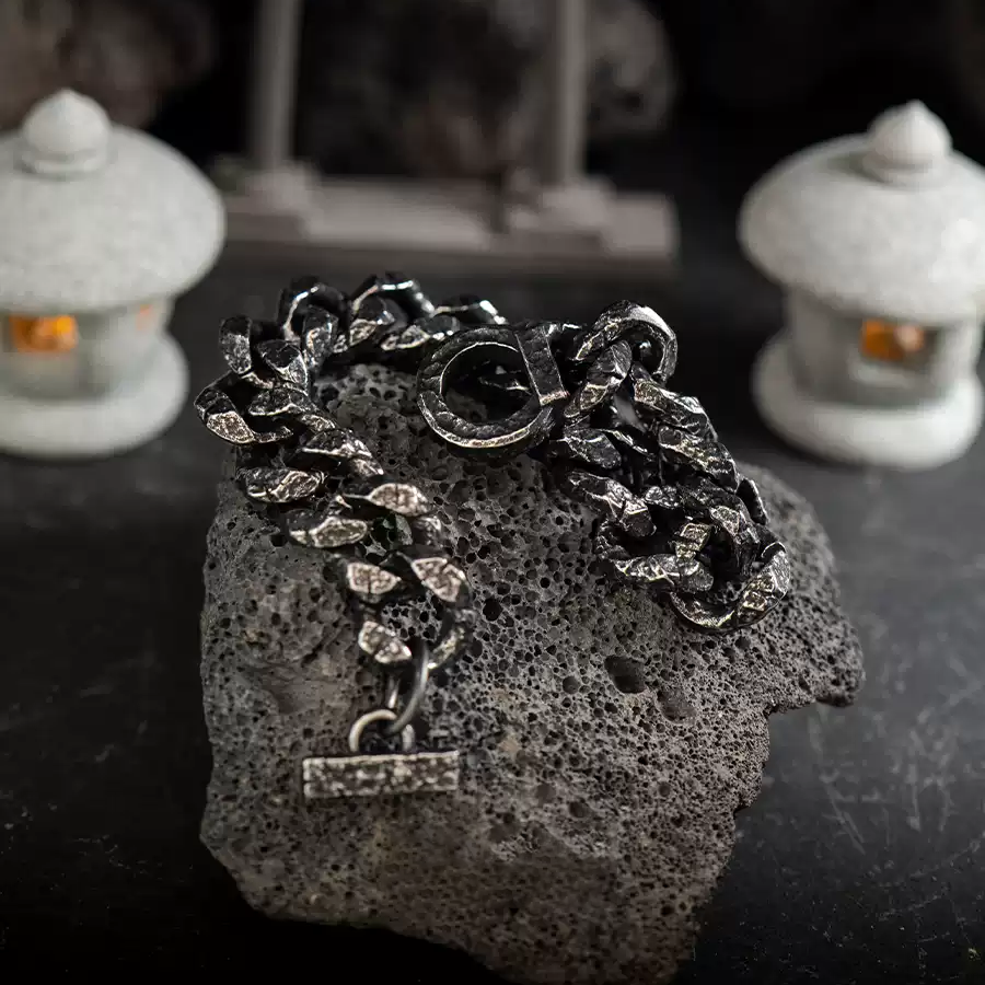 Vintage carved bracelet