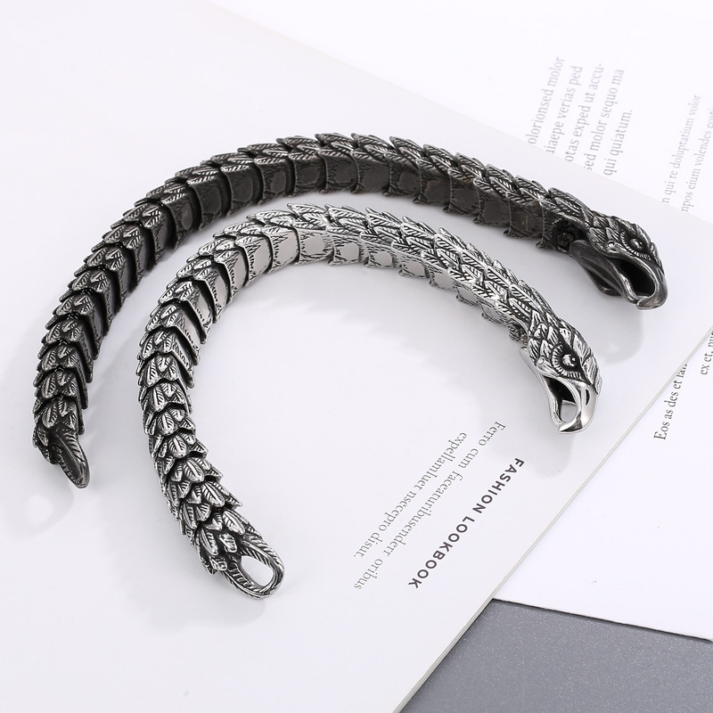Snake-shaped eagle beak bracelet