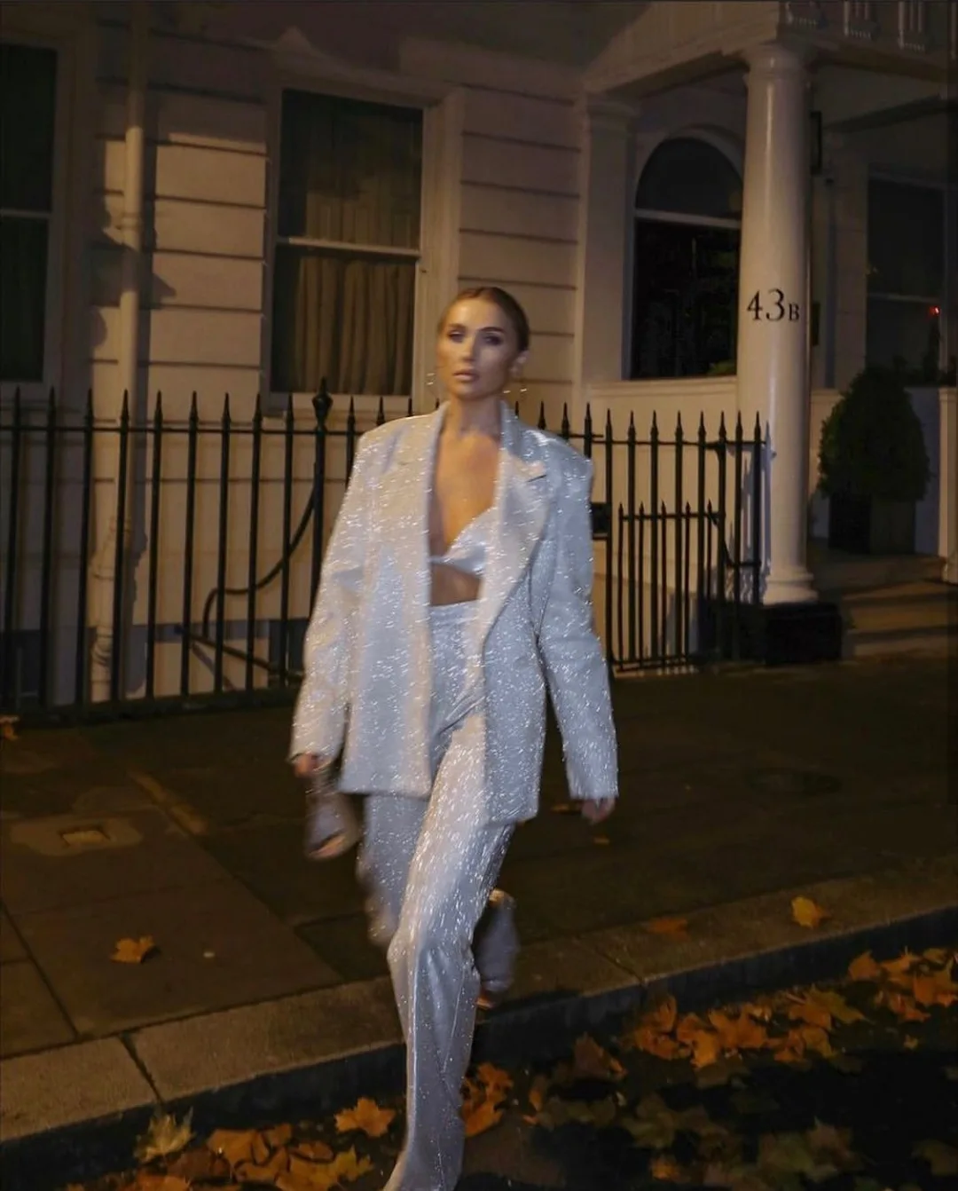 Ootddress Party Sliver Glitter Three Piece Blazer Sets For Women Fashion Clubwear Sparkly Bra And Pants 2 Piece Mathcing Set New 30 Ootddress Party Sliver Glitter Three Piece Blazer Sets For Women Fashion Clubwear Sparkly Bra And Pants 2 Piece Mathcing Set New