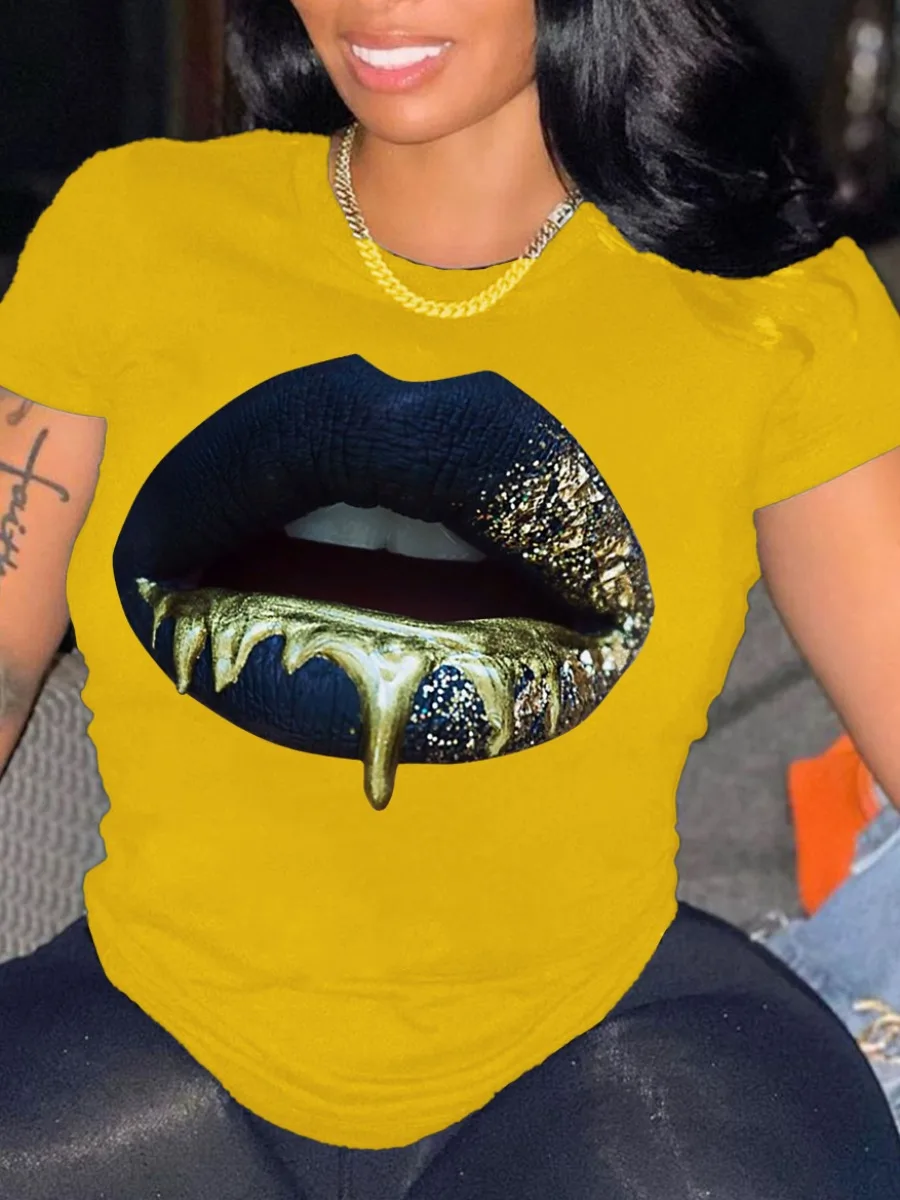 Plus Size Round Neck Lip Print T-shirt Women's Sexy Short-Sleeved Basic White T-shirt