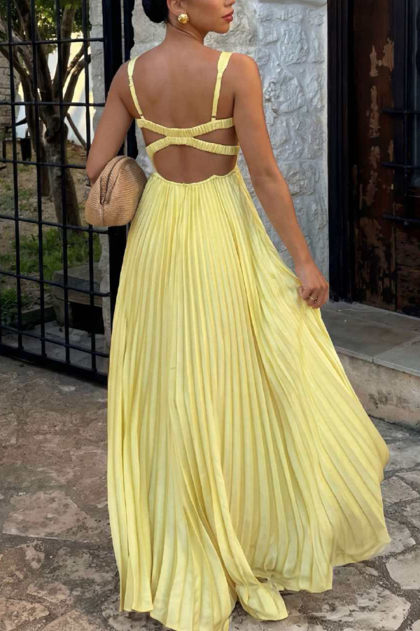 Solid Color V-neck Sleeveless Fitted Waist Backless Pleated Maxi Dress
