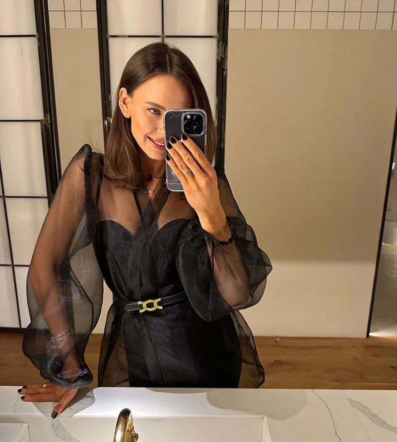 Ootddress Sheer Mesh Cover Up Beach Women Loose Long Sleeve V Neck Lace Shirts Ladies 2025 Summer Sexy See Through Bandage Cover-up