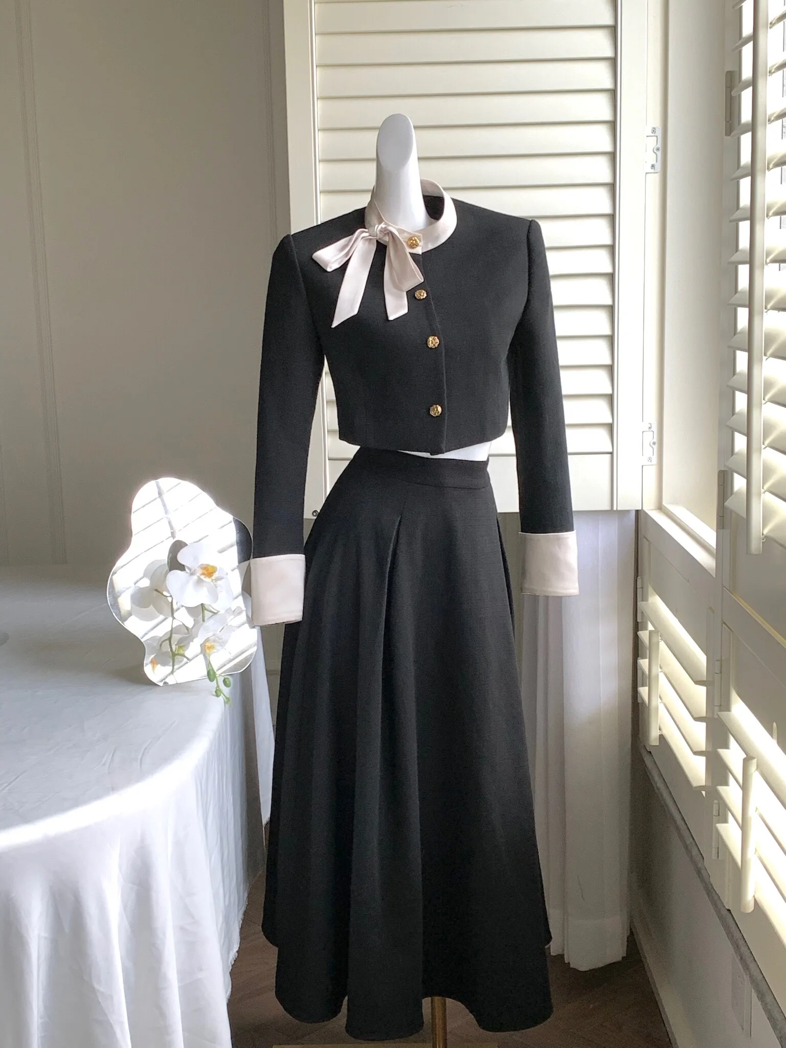 Autumn 2-piece Set Women Single Breasted Long Sleeve Cropped Jacket Pleated Long Skirt Solid High Waist Evening Party Outfits