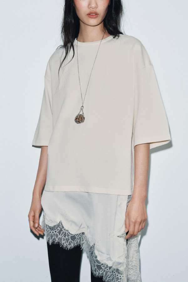 Stylish Round Neck Short-sleeved Patchwork Lace Hem Loose T-shirt