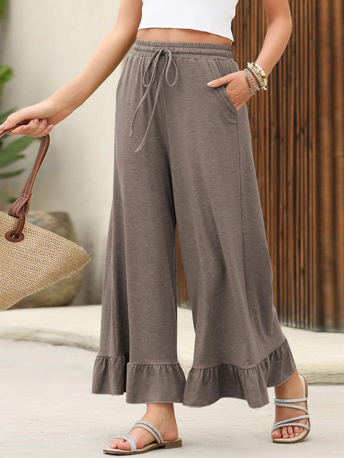 Women's Cropped Trousers With Ruffles, Thin, Loose-fitting, Casual Style
