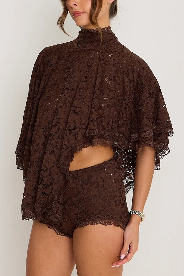 Stylish Openwork Lace Loose Top and Side Zipper Slim-fit Shorts Set