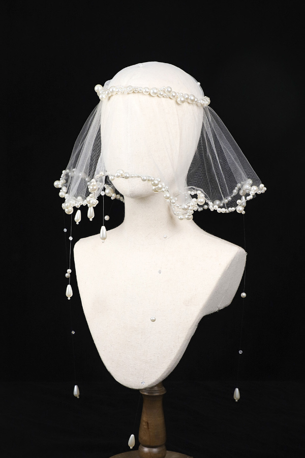 Elegant Retro Pearl Tassel Veil