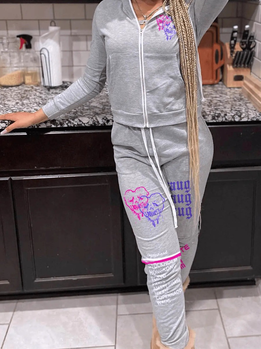 Simple Two Piece Set Women Casual Sporty Long Sleeve Zipper Design Top Hooded Collar Broken Heart Print Female Tracksuit Set