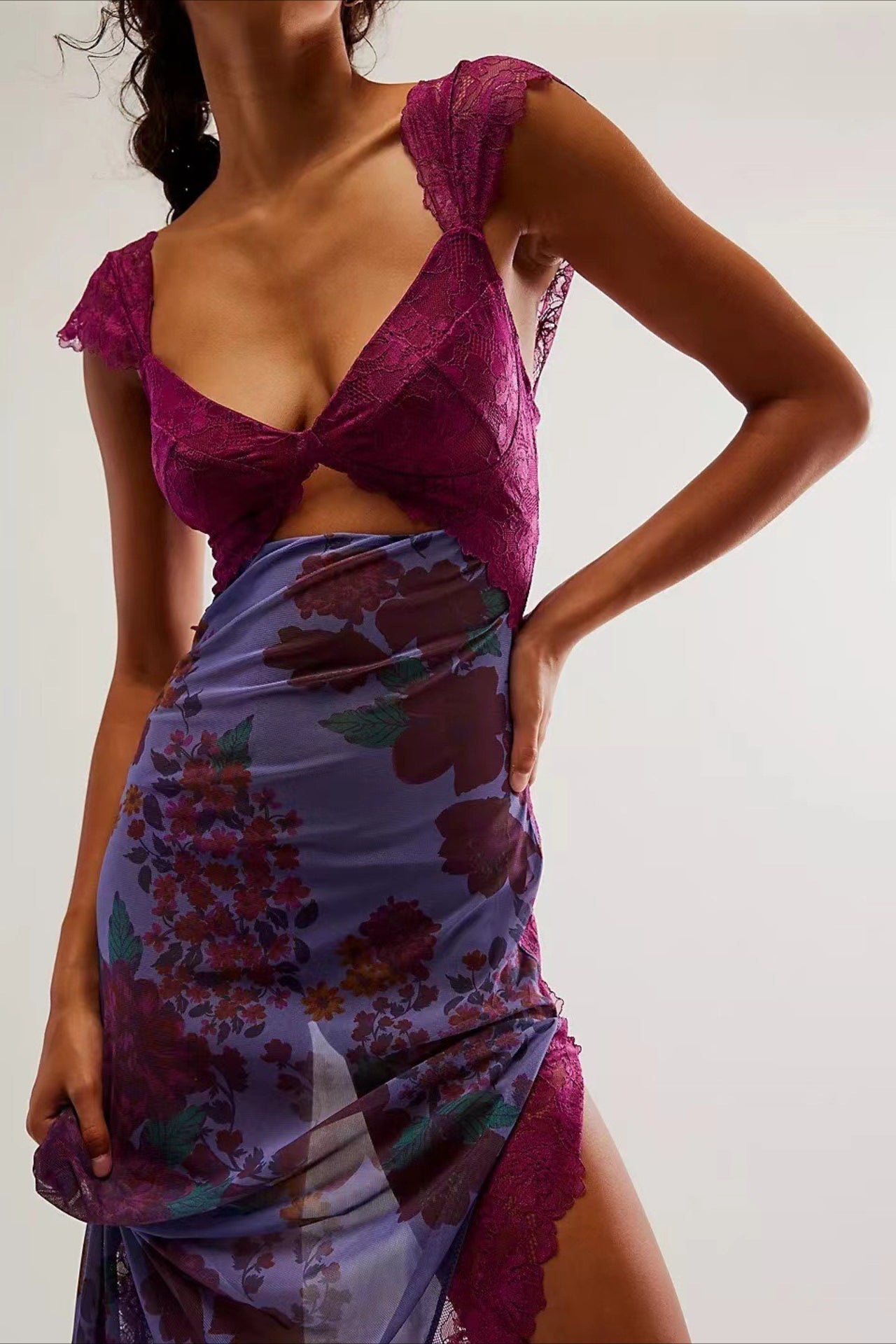 Sweetheart Lace Cap Sleeve Triangle Cutout Floral Print Bodycon Midi Dress
