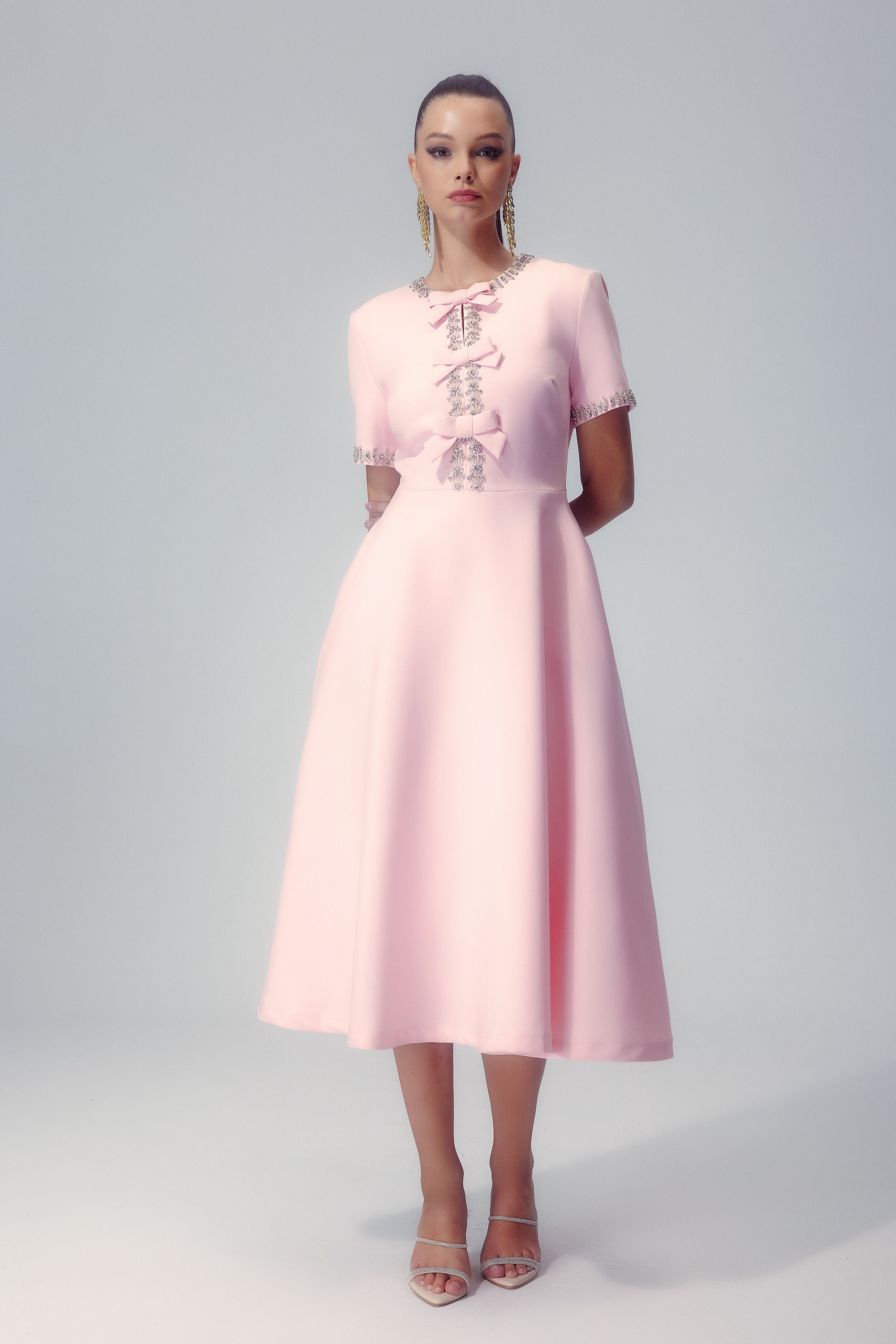 Rhinestone Trim Round Neck Bow Embellished Crystal Cuff A-Line Midi Dress