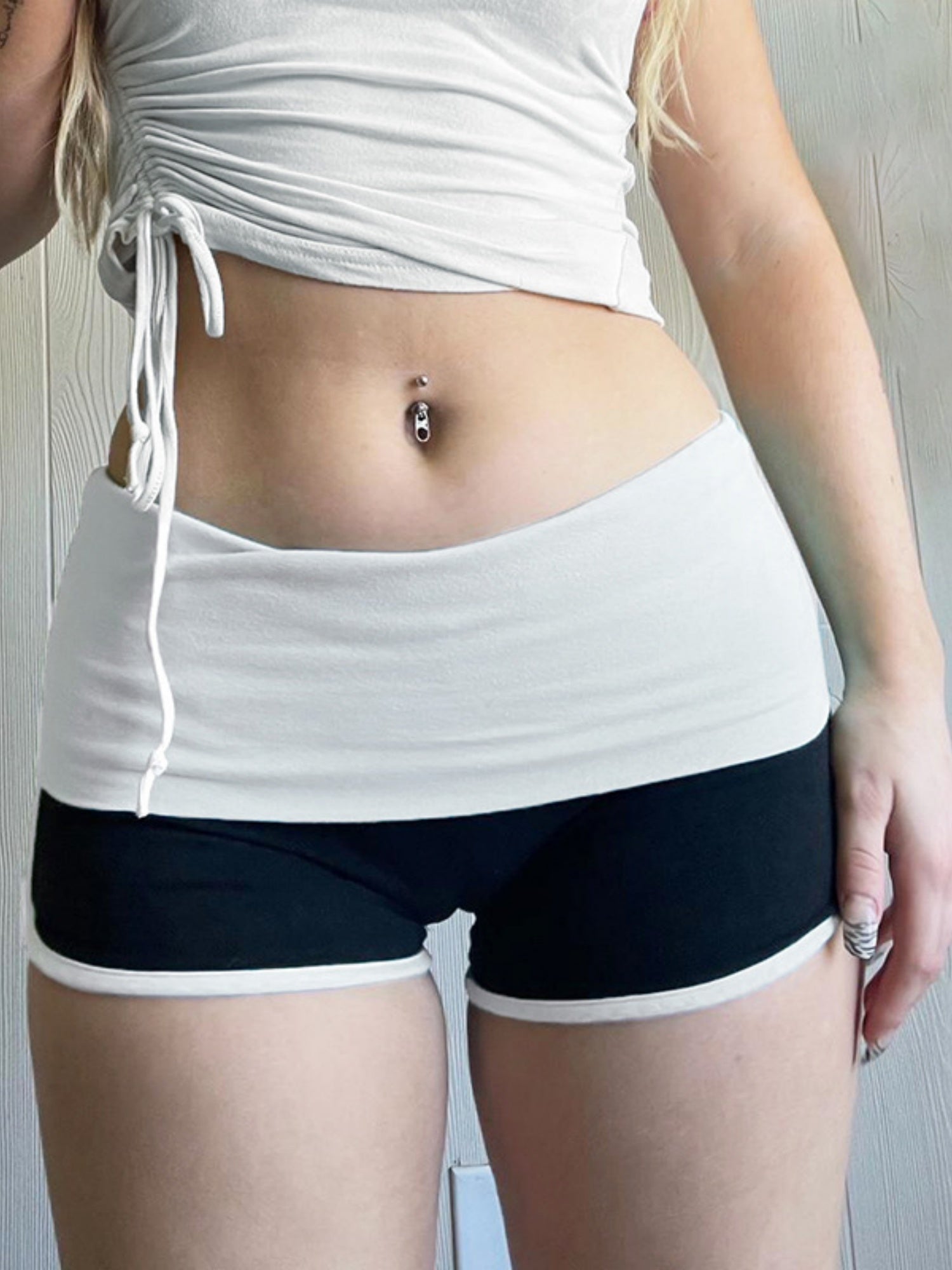 Color-blocked Low-rise Hip-hugging Slim-fit Shorts