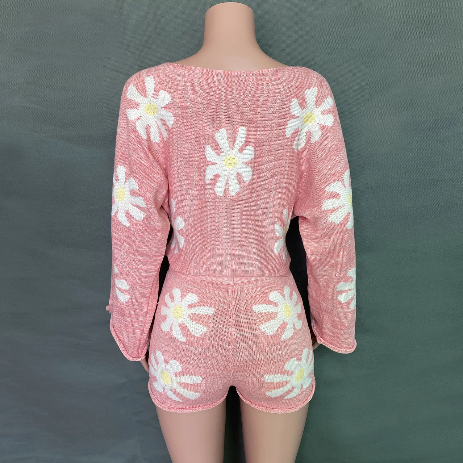 Ootddress Knitted Women's 2 Piece Sets Outfits Casual Pink Floral Sweet Oversized Sweater Suit With Shorts For Women 2025 Tracksuit 26 Ootddress Knitted Women's 2 Piece Sets Outfits Casual Pink Floral Sweet Oversized Sweater Suit With Shorts For Women 2025 Tracksuit