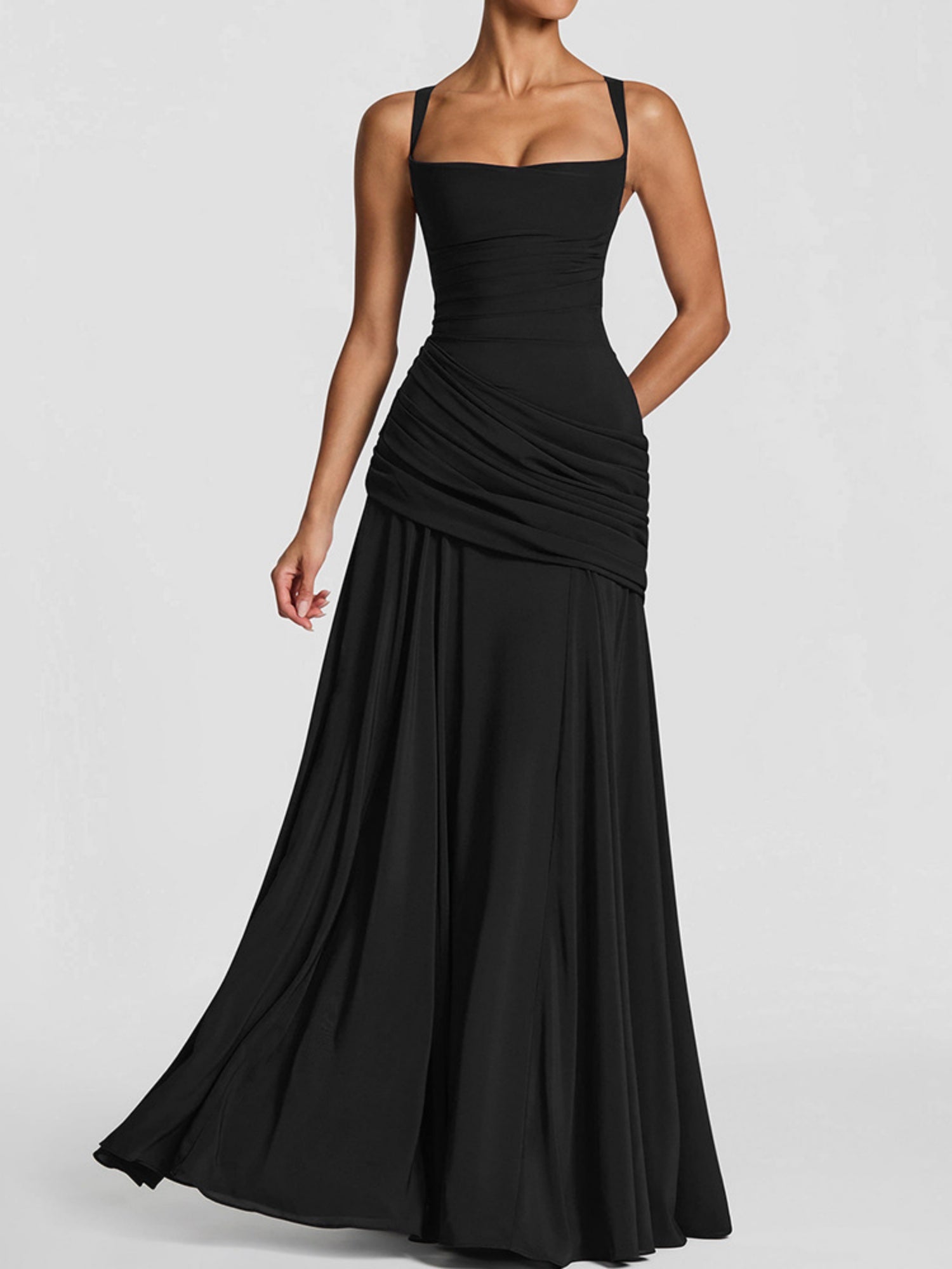 Pleated Waist-cinching And Backless Fish Tail Low-cut Halter Top Maxi Dresses